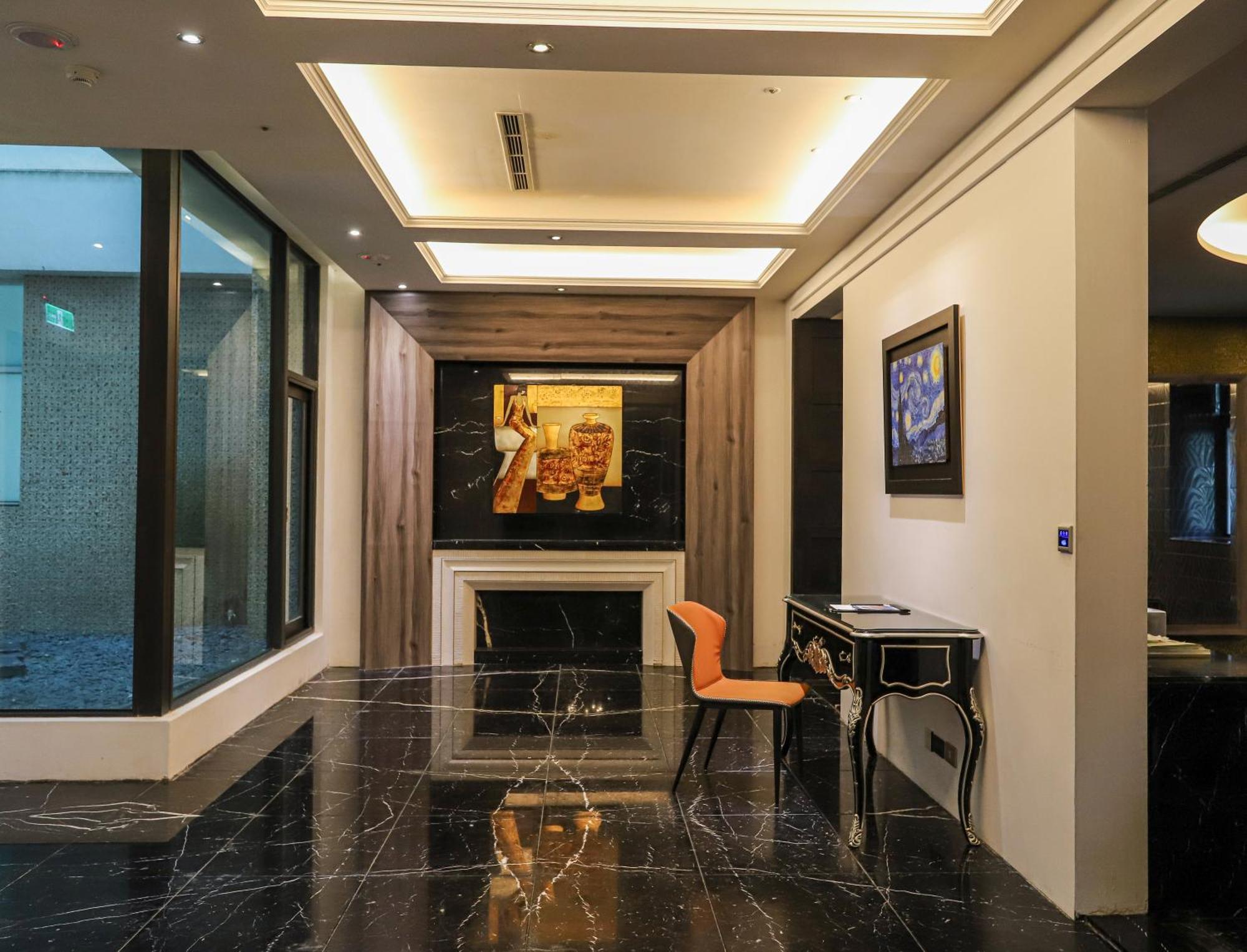 All-Ur Boutique Motel - Taichung Branch Екстериор снимка